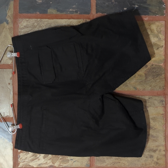 Black Tavik Shorts - Picture 2 of 5